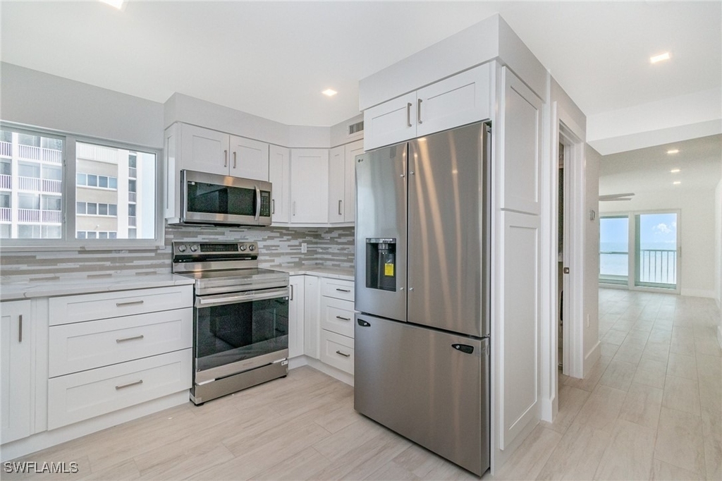 25870 Hickory Boulevard - Photo 5