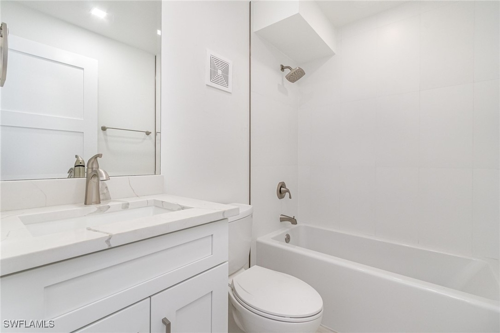 25870 Hickory Boulevard - Photo 8