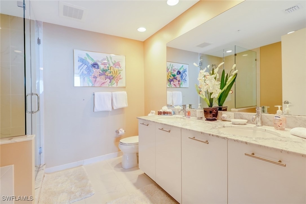 3000 Oasis Grand Boulevard - Photo 14