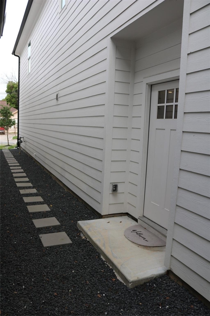 4714 Fisk Street - Photo 0