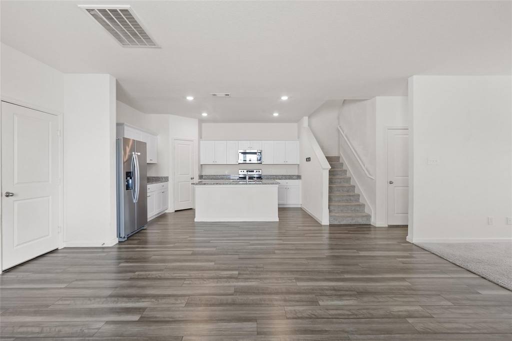 14707 Callard Court - Photo 12