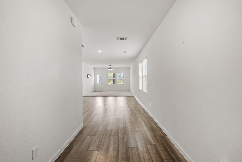 14707 Callard Court - Photo 8