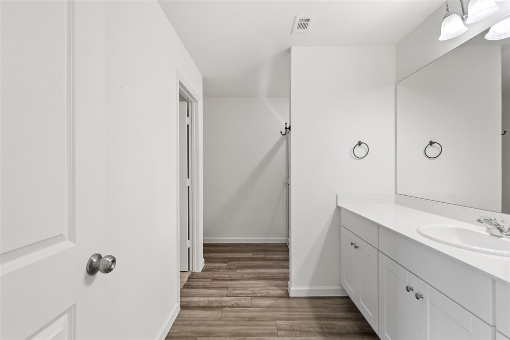 14707 Callard Court - Photo 18