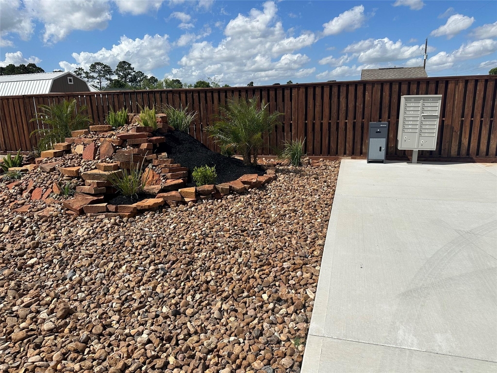 17310 Cowan Road - Photo 7