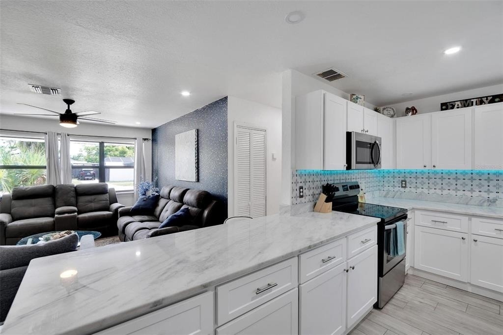 4731 W Montgomery Avenue - Photo 15