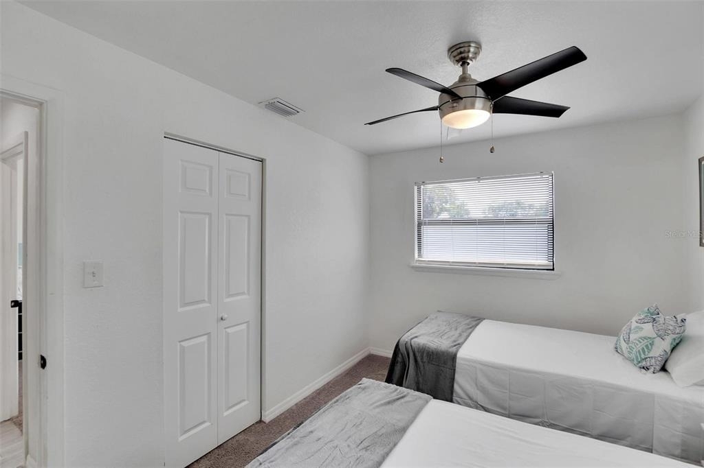 4731 W Montgomery Avenue - Photo 9