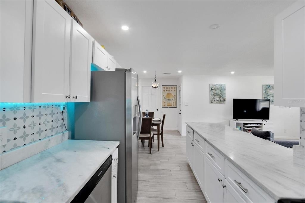 4731 W Montgomery Avenue - Photo 12
