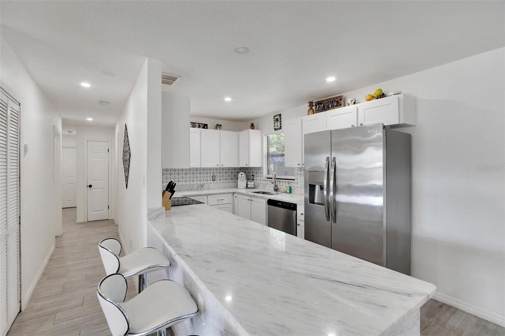 4731 W Montgomery Avenue - Photo 10
