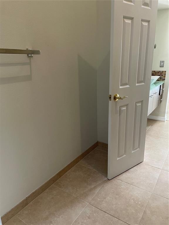 323 Madeira Circle - Photo 23