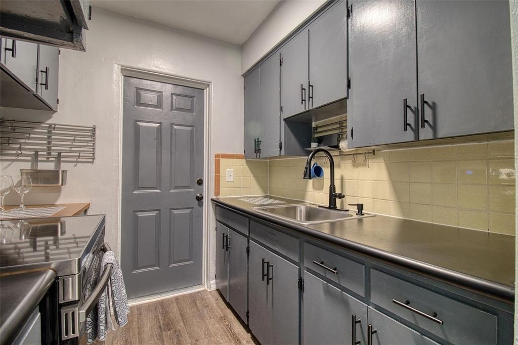 634 15 Avenue S - Photo 11