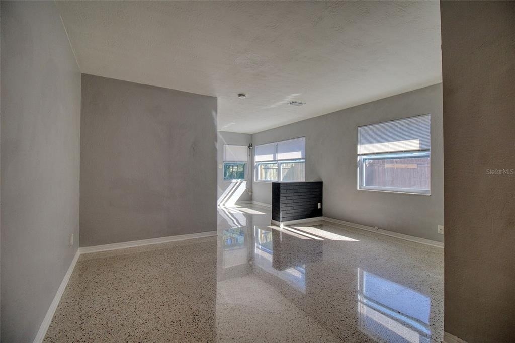 634 15 Avenue S - Photo 10