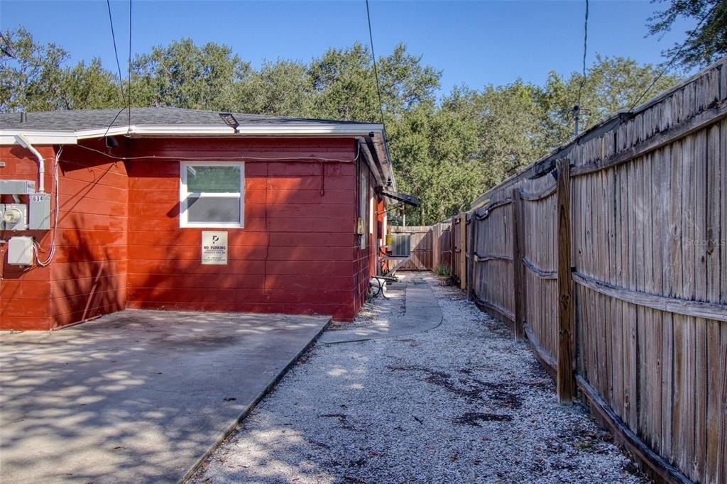 634 15 Avenue S - Photo 17