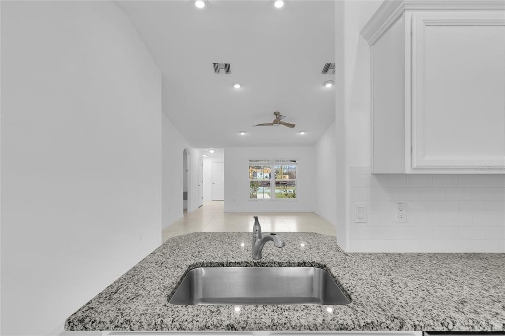 13 Llovera  Place - Photo 8