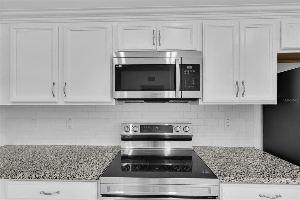 13 Llovera  Place - Photo 9