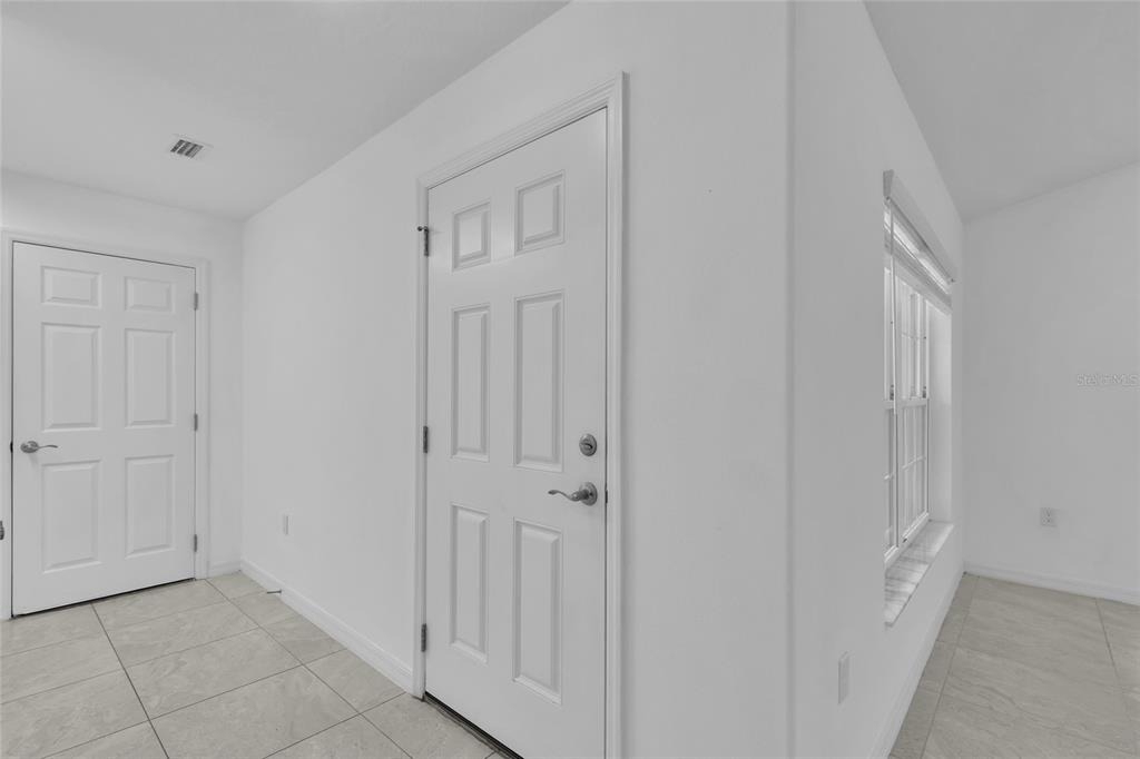 13 Llovera  Place - Photo 3