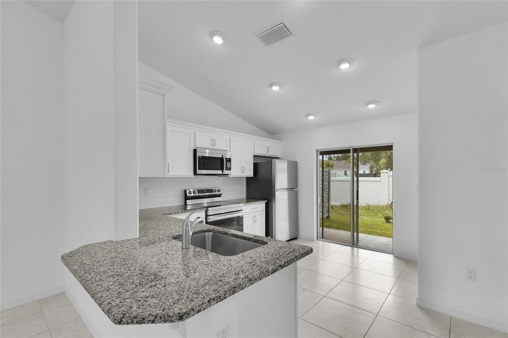13 Llovera  Place - Photo 6