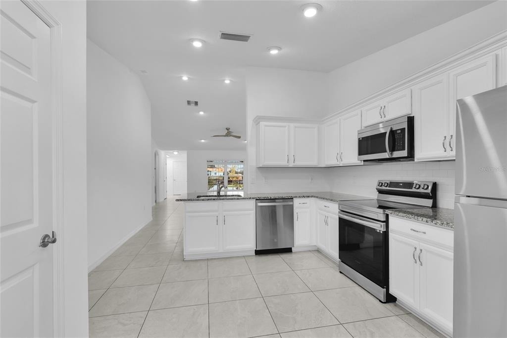 13 Llovera  Place - Photo 10