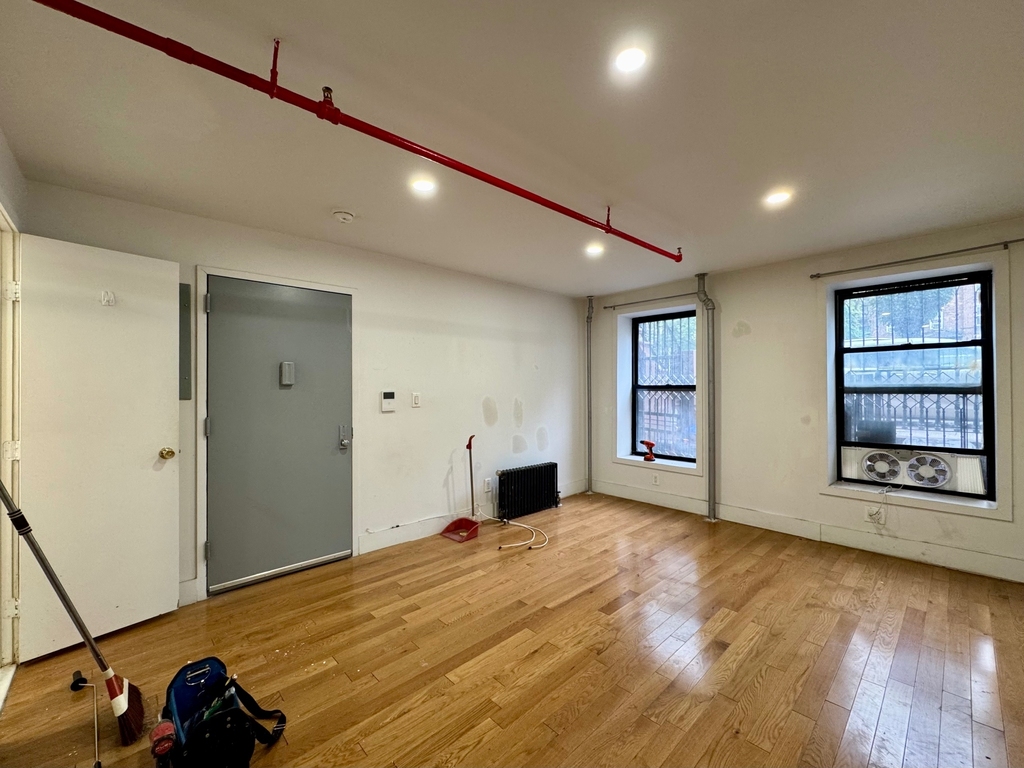9 West 129th Street - Photo 2