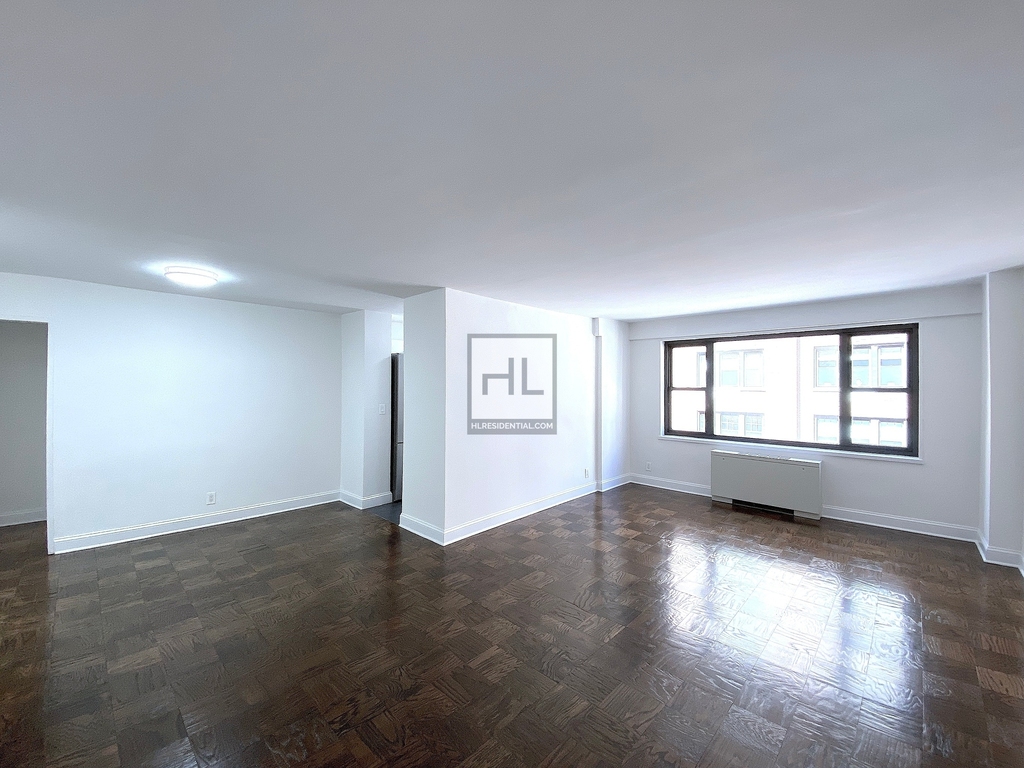 East 56th Street - Photo 0