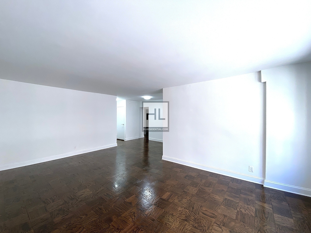East 56th Street - Photo 2