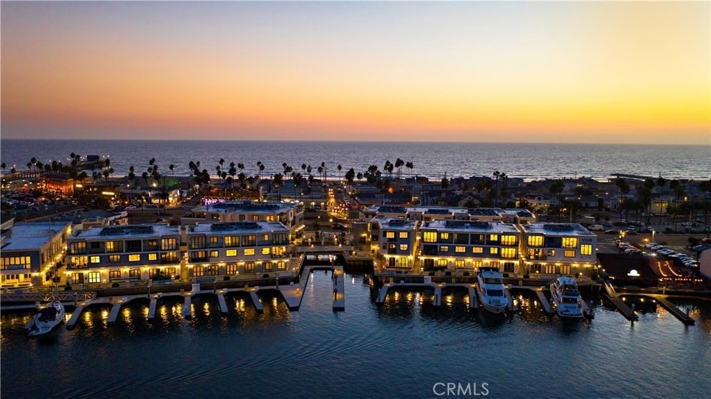 2280 Newport Boulevard - Photo 13