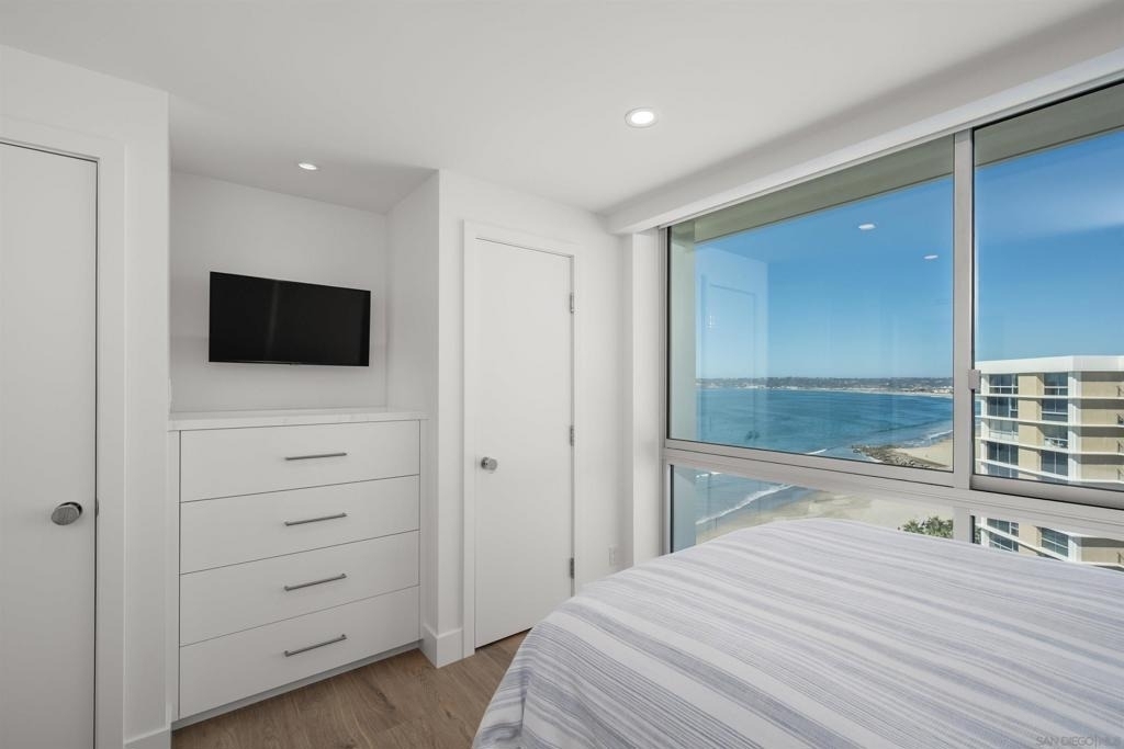 1730 Avenida Del Mundo - Photo 24