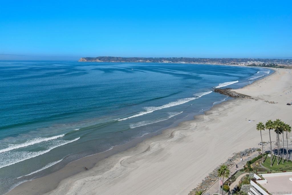 1730 Avenida Del Mundo - Photo 8