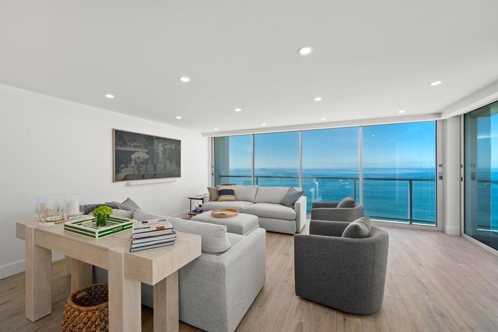 1730 Avenida Del Mundo - Photo 5