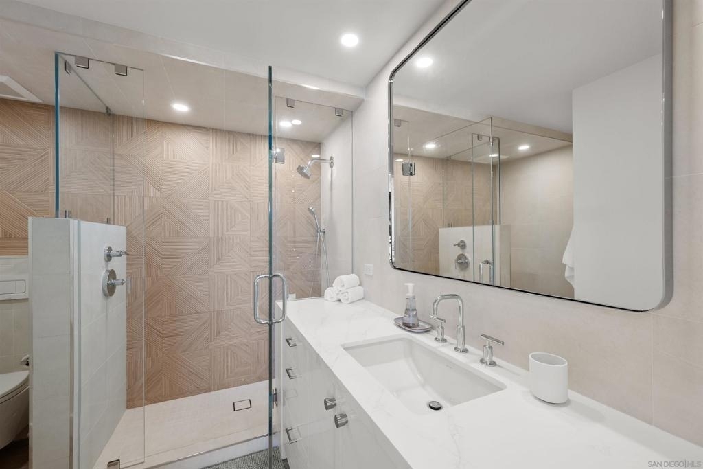 1730 Avenida Del Mundo - Photo 21
