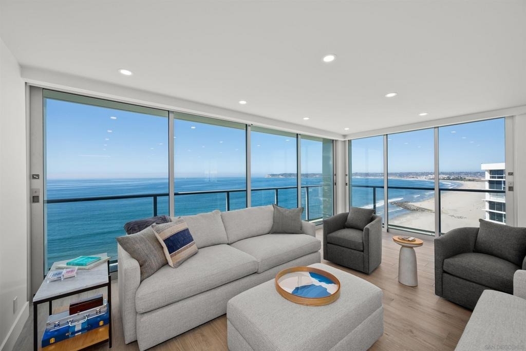 1730 Avenida Del Mundo - Photo 9
