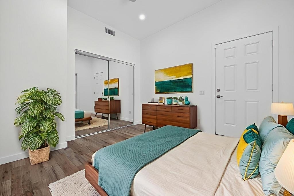 985 N Tuxedo Circle - Photo 6