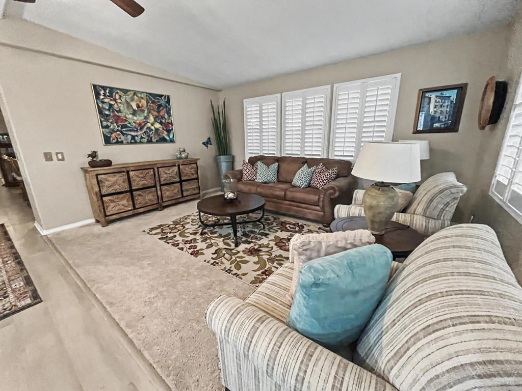 39705 Manzanita Drive - Photo 2