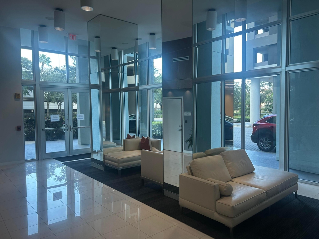 300 S Australian Avenue - Photo 13