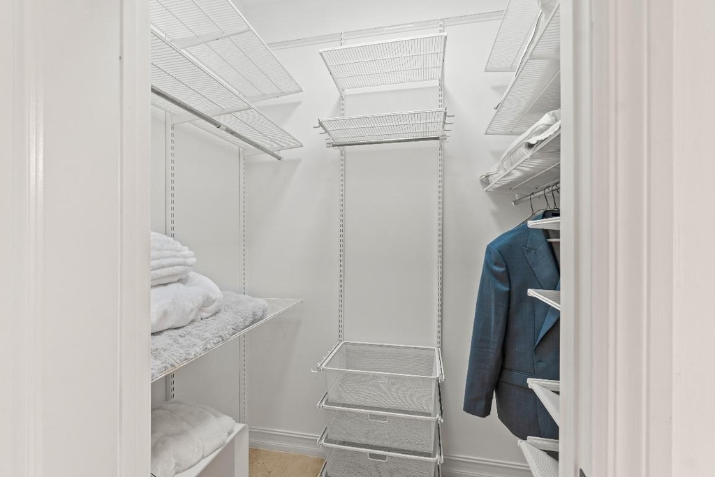 701 S Olive Avenue - Photo 9