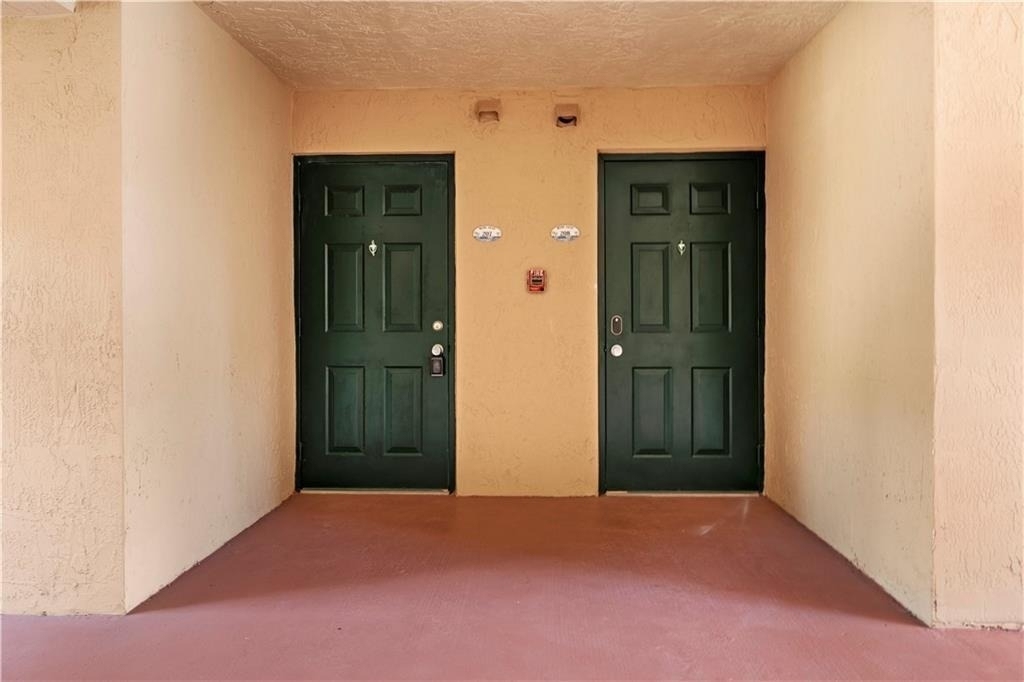 1610 N 42nd Circle - Photo 3