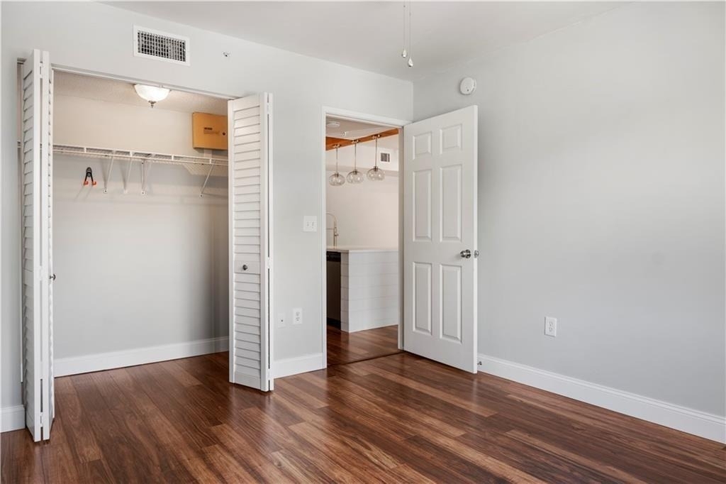 1610 N 42nd Circle - Photo 8