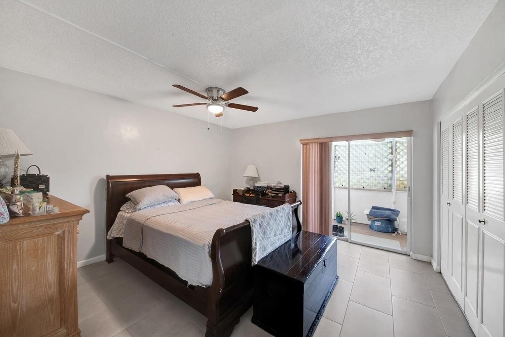 2812 S Garden Drive - Photo 13