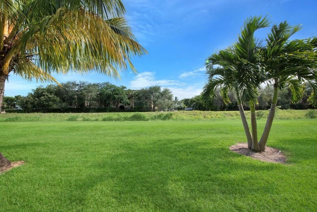 2812 S Garden Drive - Photo 20
