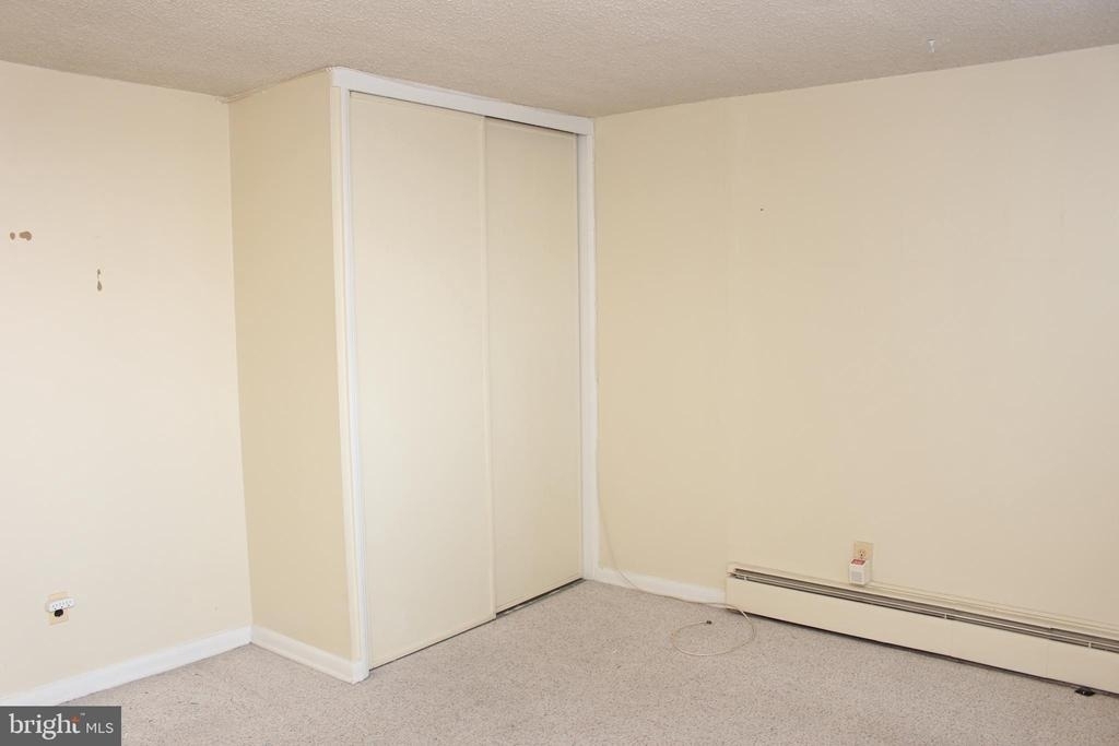 1030 E Lancaster Avenue - Photo 6