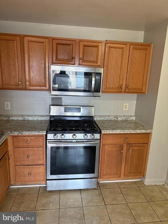8830 Piney Branch Road - Photo 11