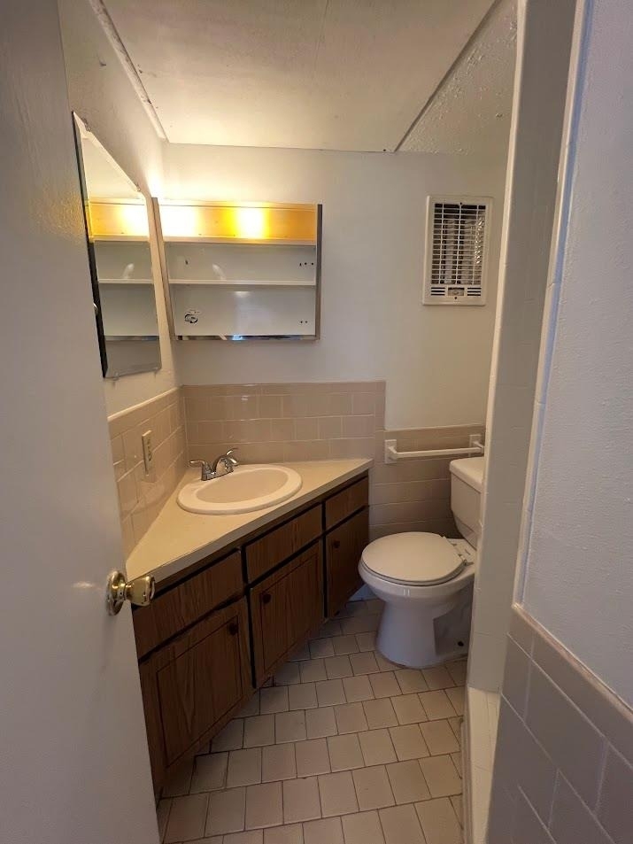 311 E 31st St - Photo 15