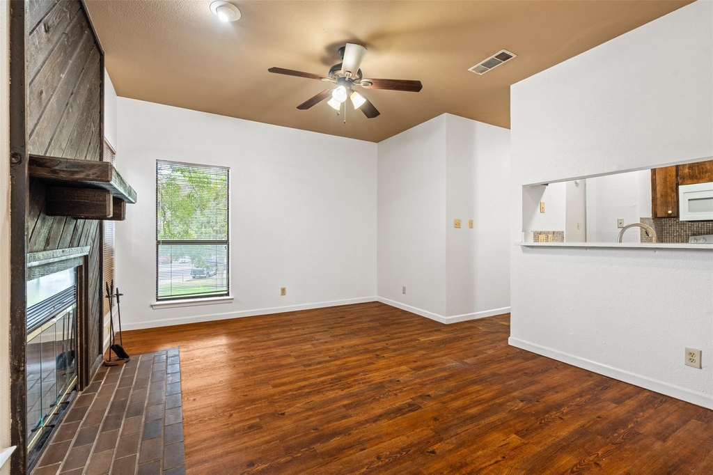 612 Park Pl - Photo 2