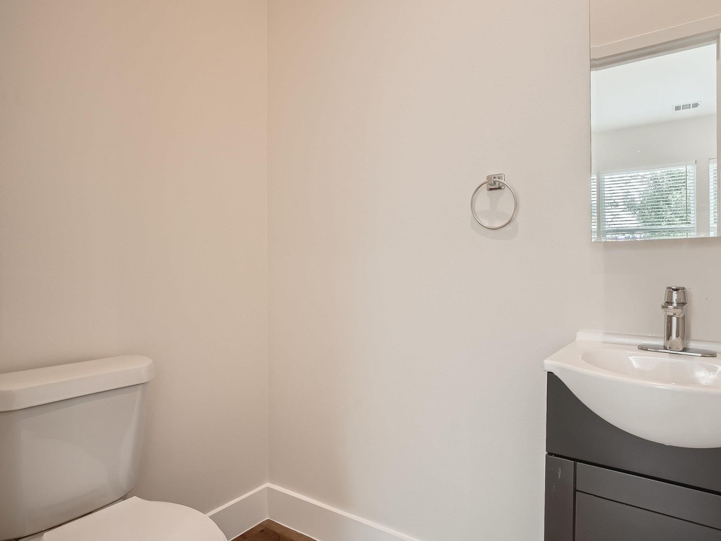6919 Bethune Ave - Photo 10