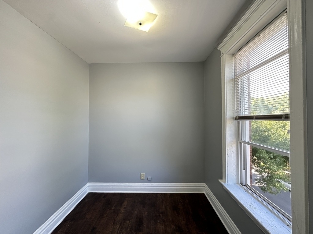 2713 W 16th Street - Photo 13