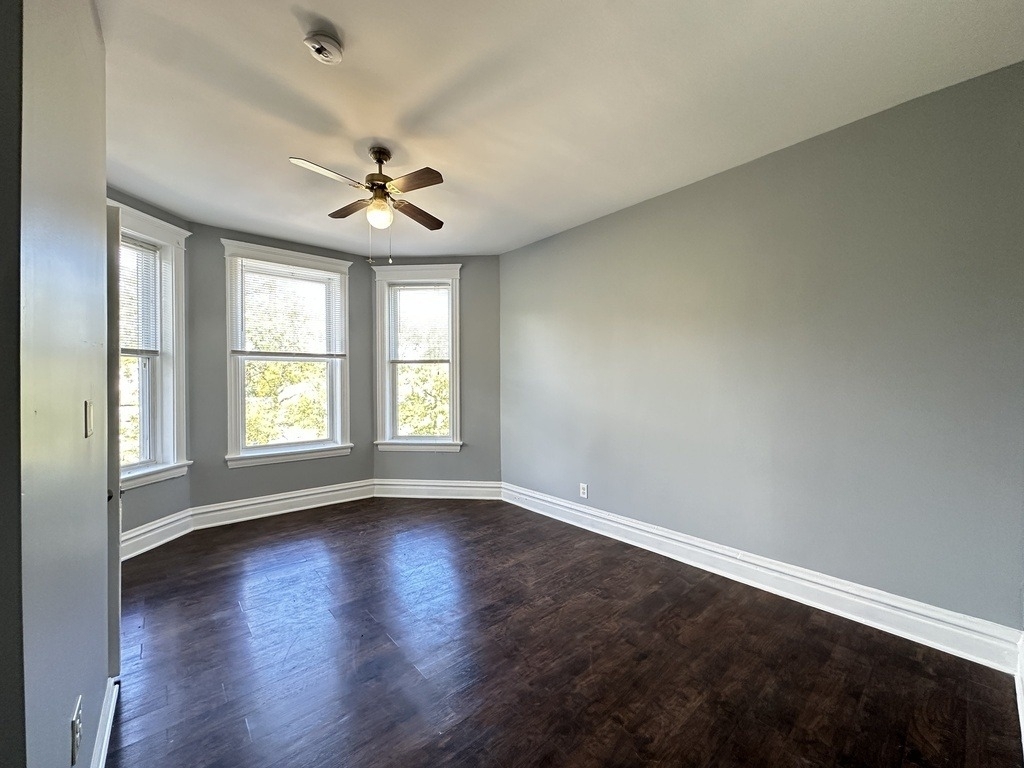 2713 W 16th Street - Photo 9