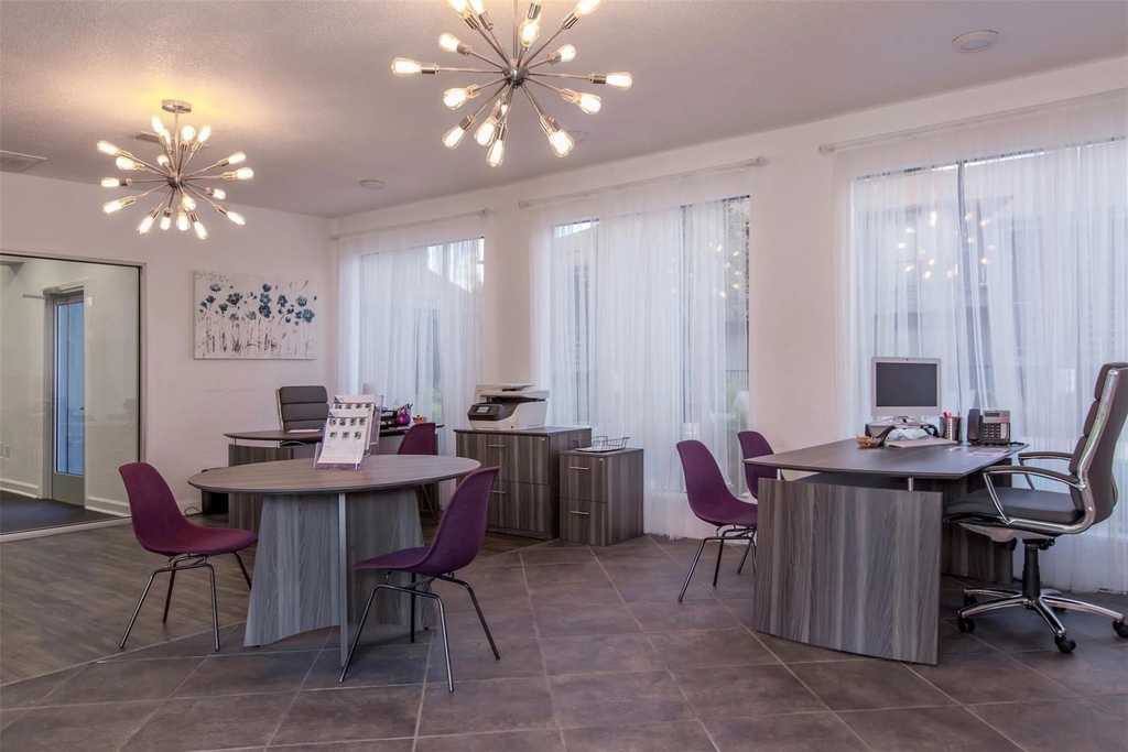 2101 Hayes Road - Photo 4