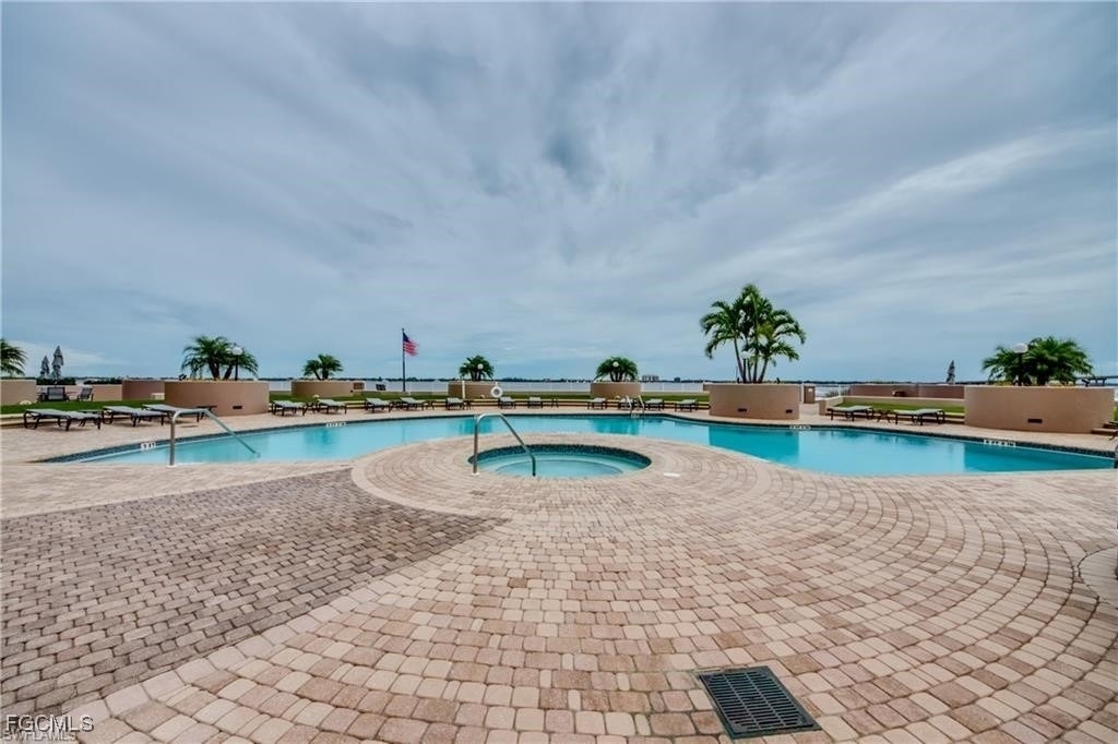 2090 W 1st Street - Photo 11