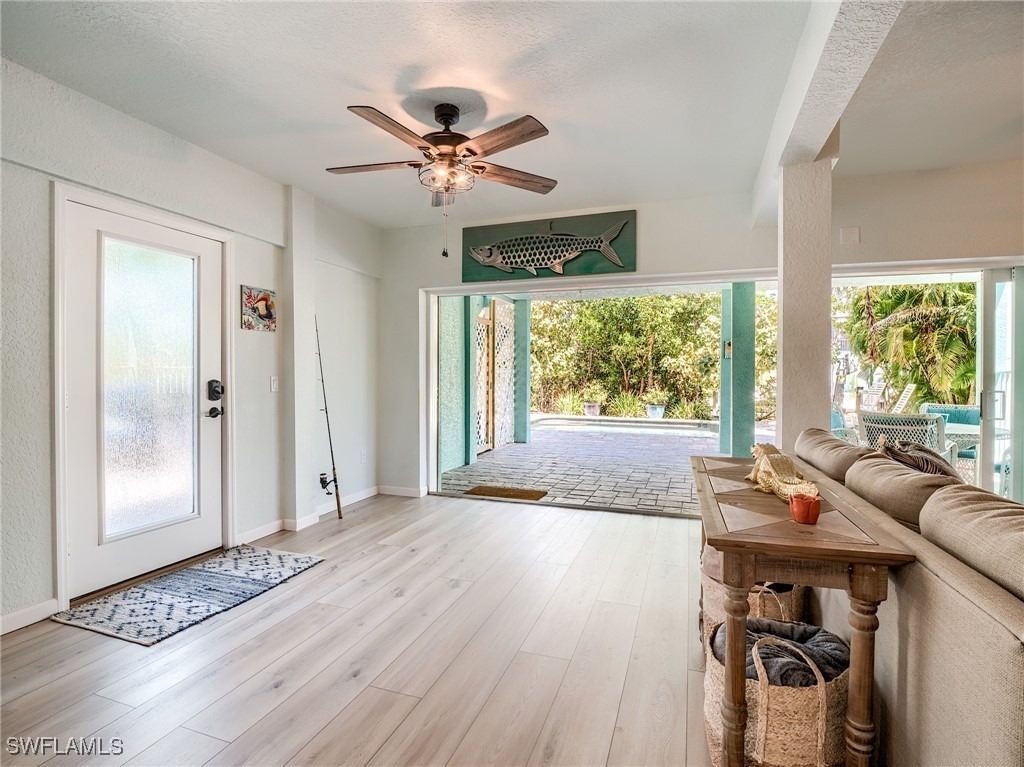 6020 Cypress Lane - Photo 18