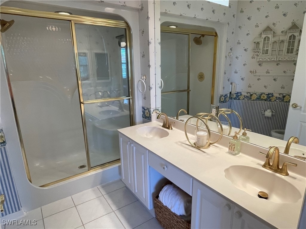 8405 Excalibur Circle - Photo 16
