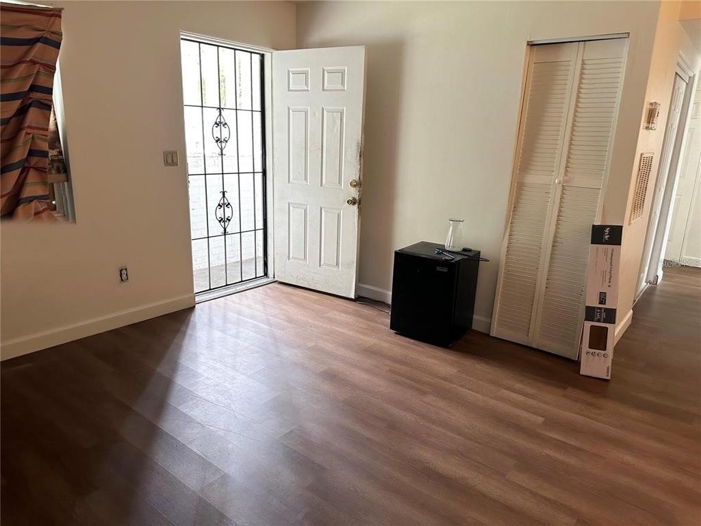 107 Dellwood Drive - Photo 2